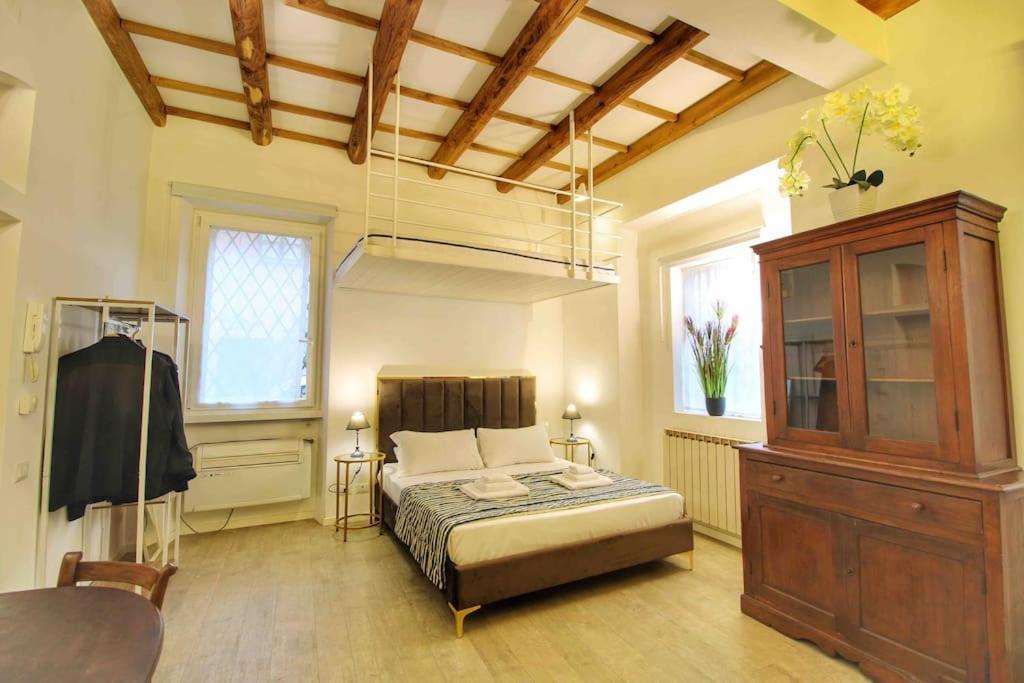 Cozy Studio Flat In Trastevere By Yourhost روما المظهر الخارجي الصورة