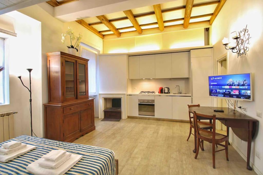 Cozy Studio Flat In Trastevere By Yourhost روما المظهر الخارجي الصورة